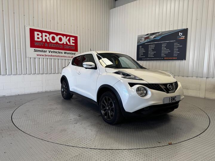 Nissan Juke 1.6 Tekna XTRON Euro 6 5dr