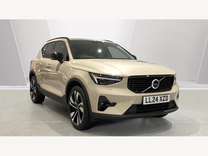 Volvo XC40 2.0 B4 MHEV Ultra Dark DCT Auto Euro 6 (s/s) 5dr