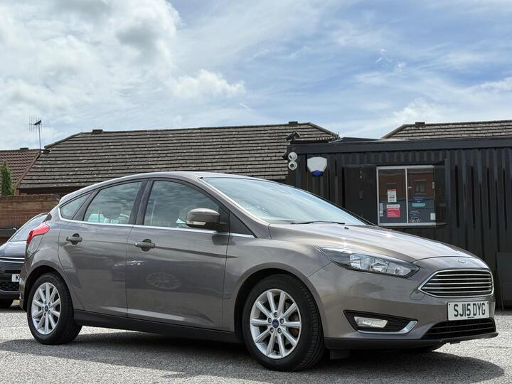 Ford Focus 1.6 TDCi Titanium Euro 5 (s/s) 5dr
