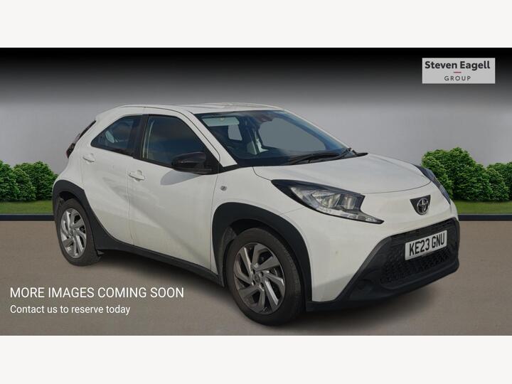 Toyota Aygo X 1.0 VVT-i Pure Euro 6 (s/s) 5dr Toyota Aygo X 1.0 VVT-i Pure Euro 6 (s/s) 5dr