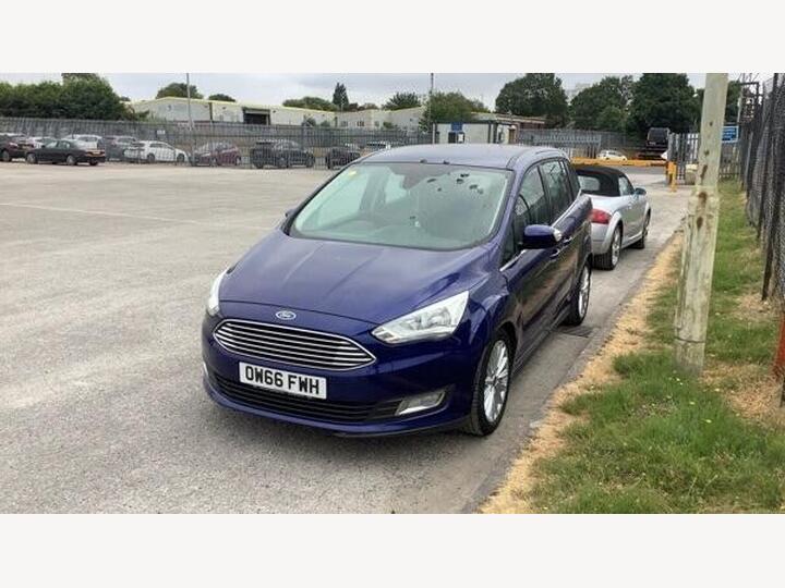 Ford Grand C-Max 1.0T EcoBoost Titanium Euro 6 (s/s) 5dr