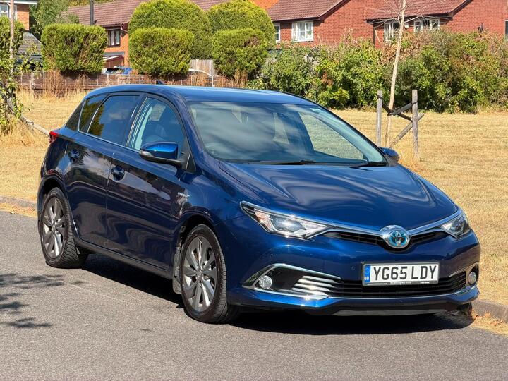 Toyota Auris 1.8 VVT-h Excel CVT Euro 6 (s/s) 5dr