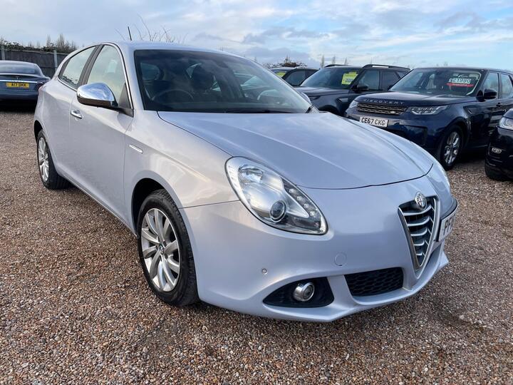 Alfa Romeo Giulietta 1.6 JTDM-2 Business Edition Euro 6 (s/s) 5dr