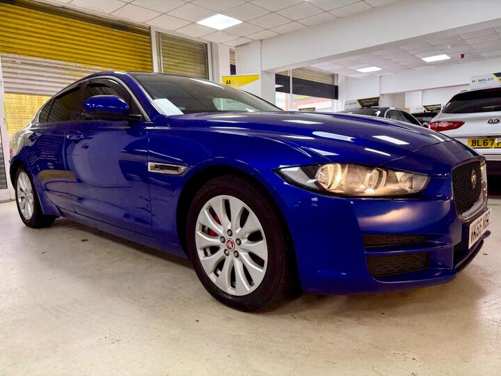 Jaguar XE 2.0d SE Euro 6 (s/s) 4dr