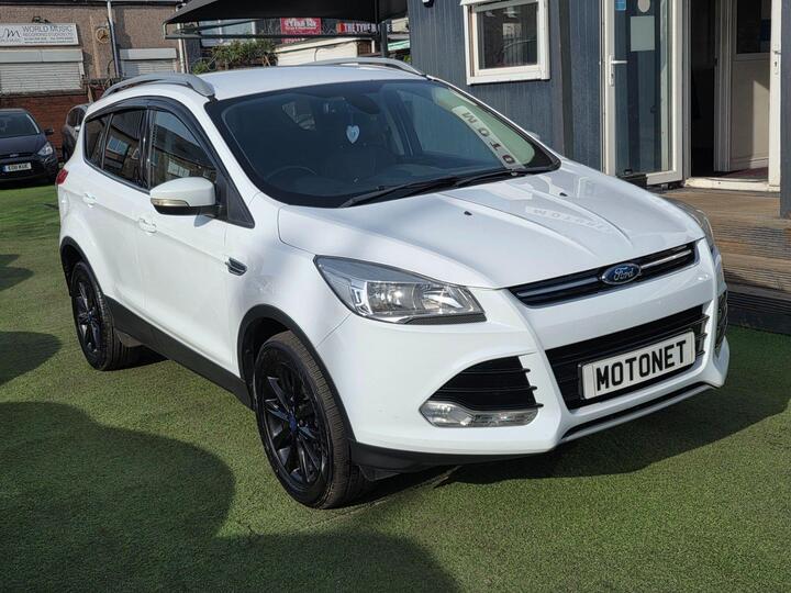 Ford KUGA 2.0 TDCi Titanium 2WD Euro 6 (s/s) 5dr