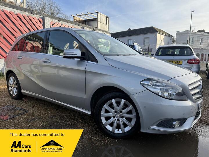 Mercedes-Benz B Class 1.6 B180 BlueEfficiency SE Euro 5 (s/s) 5dr
