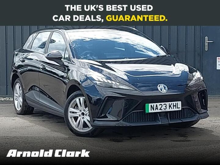 MG MG4 64kWh SE Long Range Auto 5dr