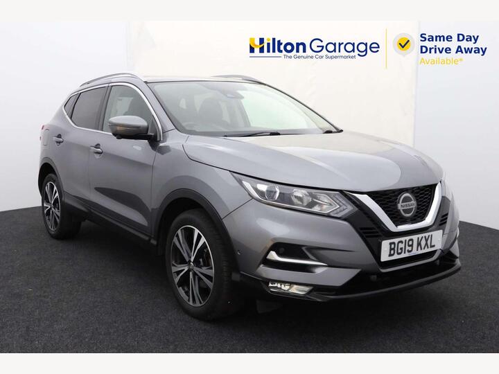 Nissan QASHQAI 1.3 DIG-T N-Connecta Euro 6 (s/s) 5dr