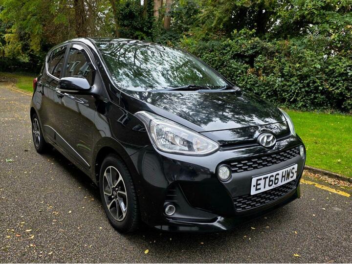 Hyundai I10 1.2 Premium Euro 6 5dr Hyundai I10 1.2 Premium Euro 6 5dr