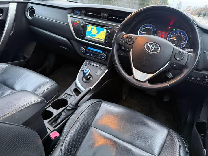 Toyota Auris 1.8 VVT-h Excel Touring Sports CVT Euro 5 (s/s) 5dr