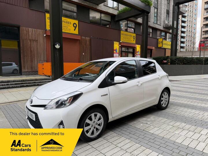 Toyota Yaris 1.5 VVT-h T4 CVT Euro 5 5dr