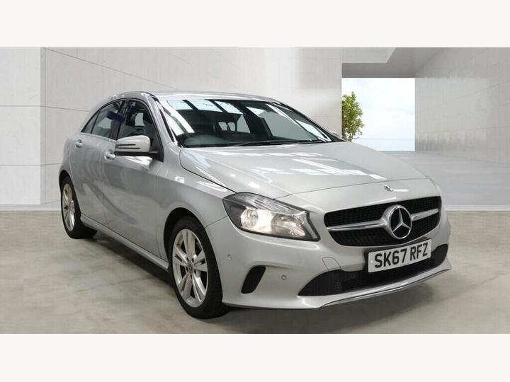 Mercedes-Benz A-Class 2.1 A200d Sport (Executive) Euro 6 (s/s) 5dr