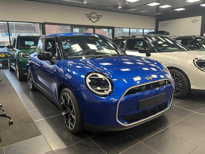 MINI Electric Cooper SE 54.2kWh Exclusive Auto 3dr