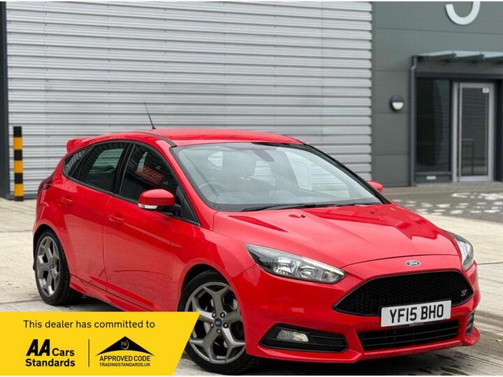 Ford Focus 2.0 TDCi ST-2 Euro 6 (s/s) 5dr