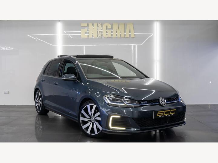 Volkswagen Golf 1.4 TSI 8.7kWh GTE Advance DSG Euro 6 (s/s) 5dr