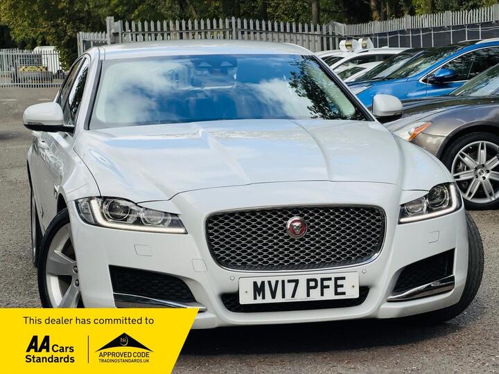 Jaguar XF 2.0d Portfolio Auto Euro 6 (s/s) 4dr