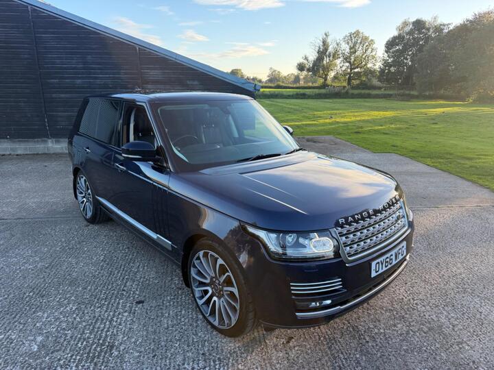 Land Rover Range Rover 4.4 SD V8 Autobiography Auto 4WD Euro 6 (s/s) 5dr