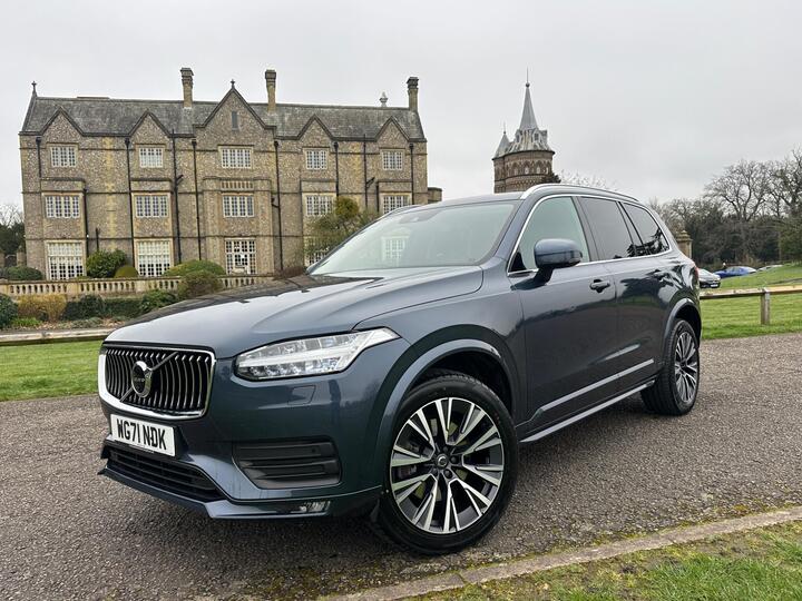 Volvo XC90 2.0 B5 MHEV Momentum Auto 4WD Euro 6 (s/s) 5dr