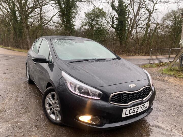 Kia Ceed 1.6 GDi EcoDynamics 2 Euro 5 (s/s) 5dr