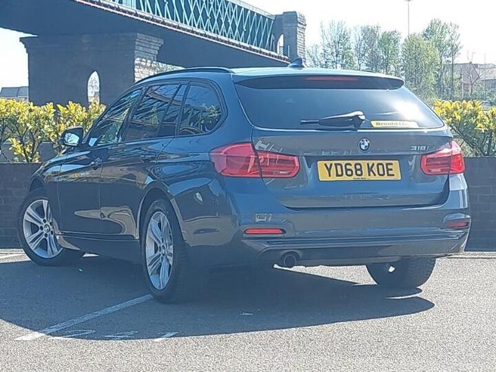 BMW 3 Series 1.5 318i Sport Touring Auto Euro 6 (s/s) 5dr