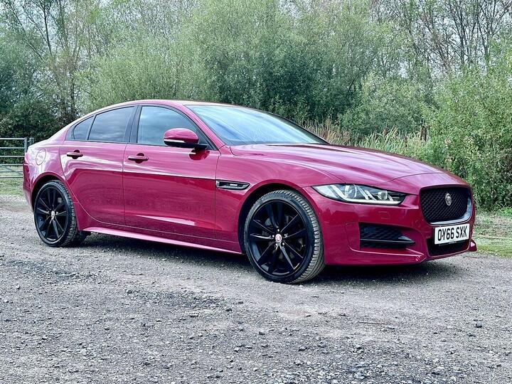 Jaguar XE 2.0d R-Sport Auto AWD Euro 6 (s/s) 4dr