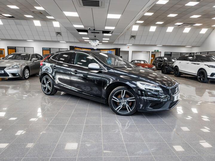Volvo V40 2.0 T2 R-Design Pro Euro 6 (s/s) 5dr