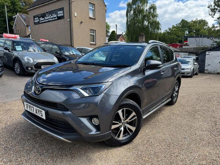 Toyota RAV4 2.0 D-4D Business Edition Euro 6 (s/s) 5dr (Safety Sense, Nav)