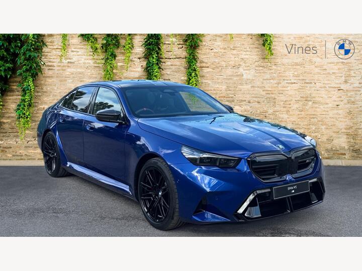 BMW M5 Saloon 4.4 22.1kWh Steptronic XDrive Euro 6 (s/s) 4dr