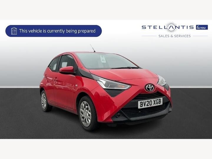 Toyota AYGO 1.0 VVT-i X-play X-shift Euro 6 5dr