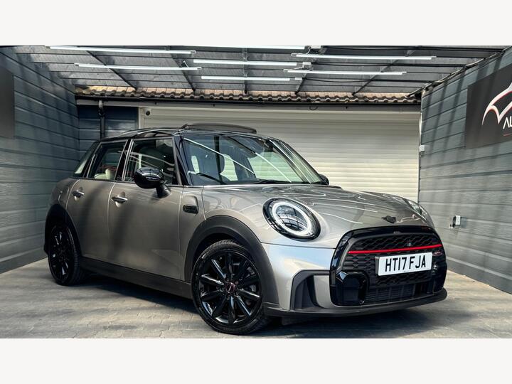 MINI Hatch 1.5 Cooper Auto Euro 6 (s/s) 5dr