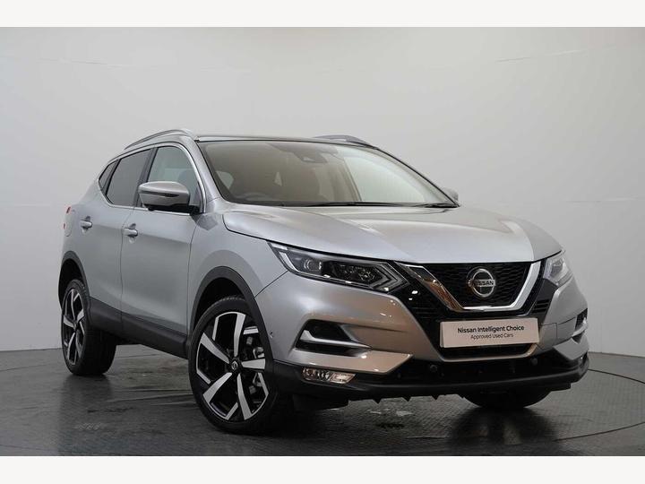 Nissan Qashqai 1.3 DIG-T N-Motion Euro 6 (s/s) 5dr