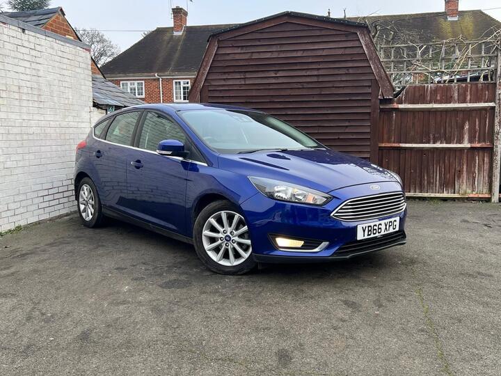 Ford Focus 1.0T EcoBoost Titanium Euro 6 (s/s) 5dr