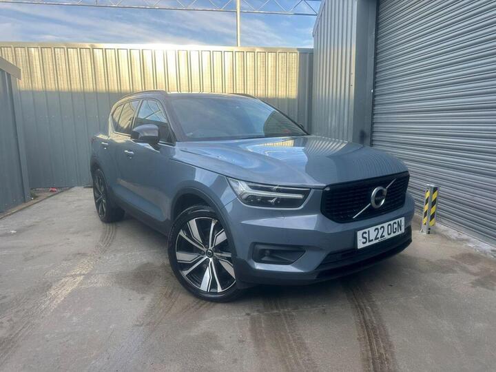 Volvo XC40 1.5h T5 Recharge 10.7kWh Ultimate Dark Auto Euro 6 (s/s) 5dr