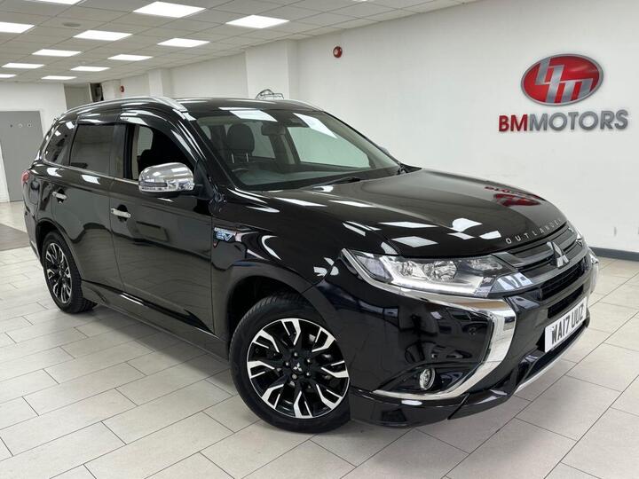 Mitsubishi OUTLANDER 2.0h 12kWh 4hs CVT 4WD Euro 6 (s/s) 5dr