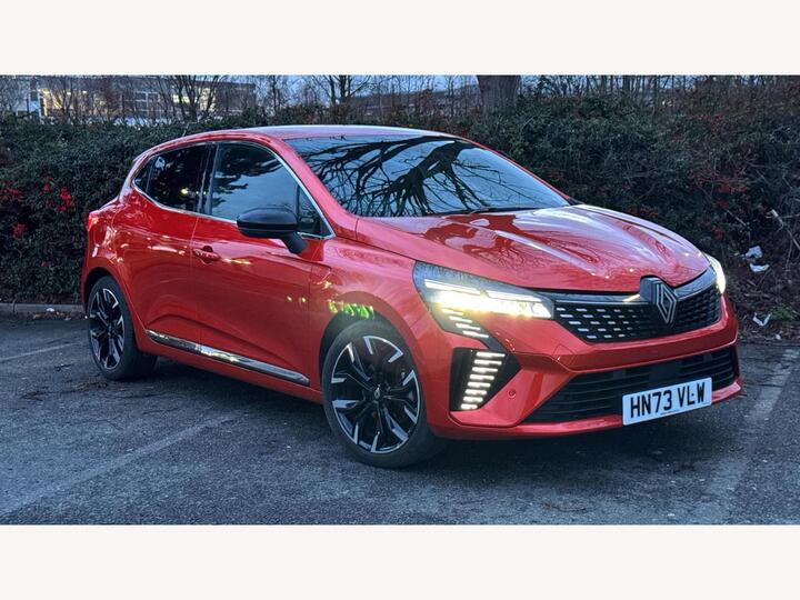 Renault Clio 1.6 E-TECH Techno Auto Euro 6 (s/s) 5dr