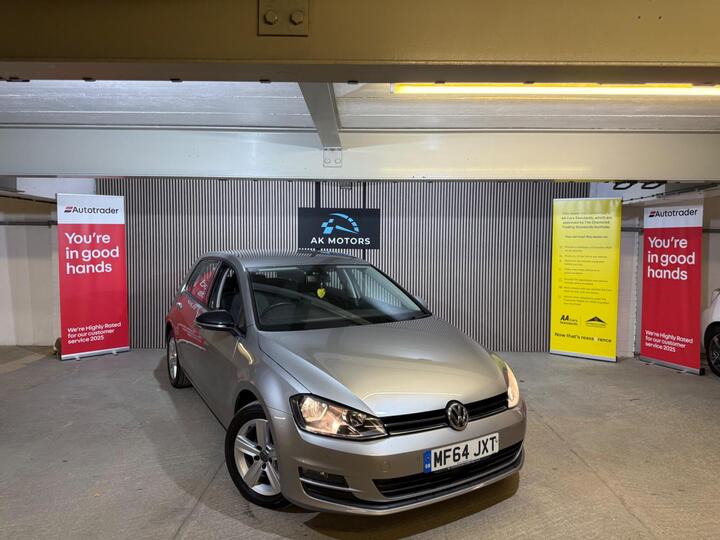Volkswagen Golf 1.6 TDI BlueMotion Tech Match Euro 5 (s/s) 5dr Volkswagen Golf 1.6 TDI BlueMotion Tech Match Euro 5 (s/s) 5dr