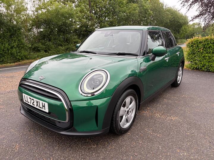 MINI Hatch 1.5 Cooper Classic Steptronic Euro 6 (s/s) 5dr