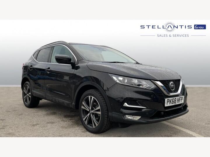 Nissan Qashqai 1.3 DIG-T N-Connecta Euro 6 (s/s) 5dr
