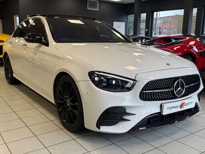 Mercedes-Benz E-CLASS 2.0 E220d AMG Line Night Edition (Premium Plus) G-Tronic+ Euro 6 (s/s) 4dr Mercedes-Benz E-CLASS 2.0 E220d AMG Line Night Edition (Premium Plus) G-Tronic+ Euro 6 (s/s) 4dr