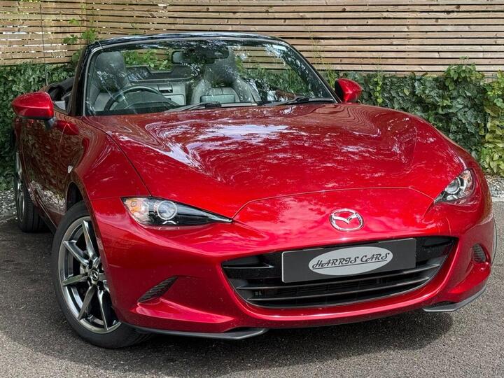 Mazda MX-5 2.0 SKYACTIV-G Sport Tech Euro 6 (s/s) 2dr