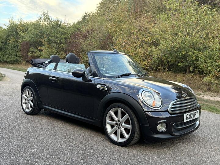 MINI CONVERTIBLE 1.6 Cooper Highgate Euro 5 (s/s) 2dr