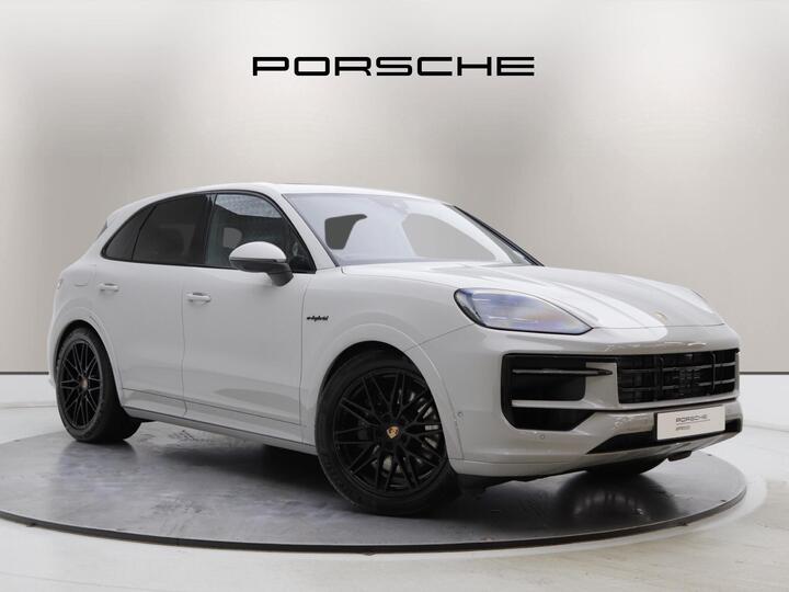 Porsche Cayenne 3.0 V6 E-Hybrid 25.9kWh TiptronicS 4WD Euro 6 (s/s) 5dr