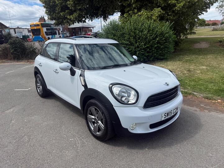 MINI Countryman 1.6 Cooper D Euro 5 (s/s) 5dr
