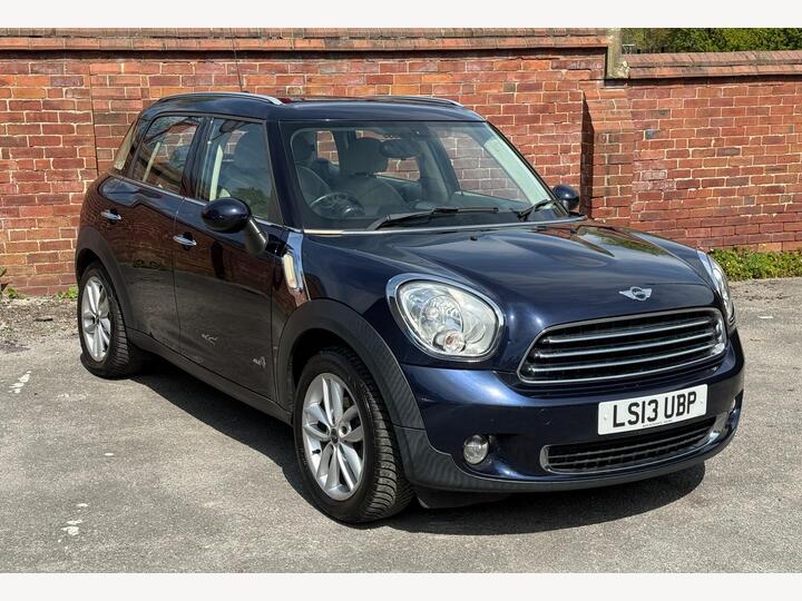 MINI Countryman 2.0 Cooper D Auto ALL4 Euro 5 5dr