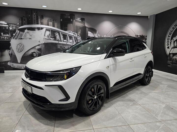 Vauxhall GRANDLAND X 1.2 Turbo GS Line Euro 6 (s/s) 5dr Vauxhall GRANDLAND X 1.2 Turbo GS Line Euro 6 (s/s) 5dr