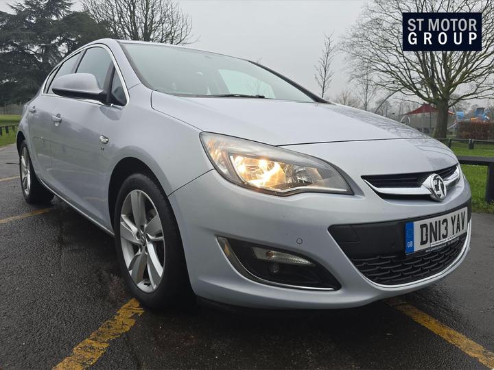 Vauxhall Astra 1.6 16v SRi Auto Euro 5 5dr