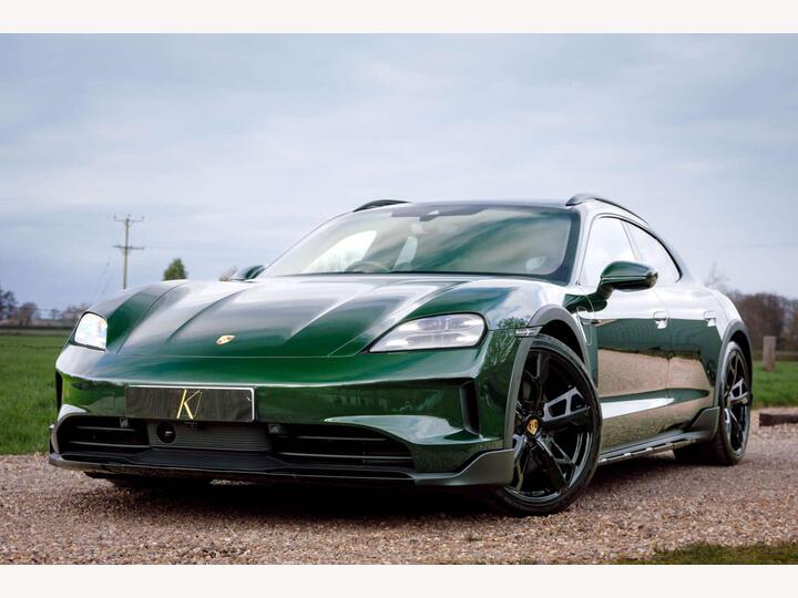 Porsche TAYCAN Performance Plus 105kWh 4S Cross Turismo Auto 4WD 5dr (11kW Charger)