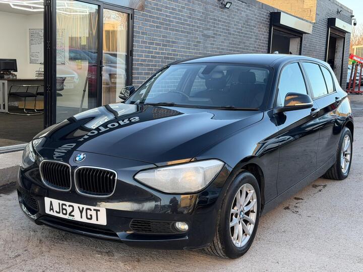 BMW 1 Series 2.0 120d SE Euro 5 (s/s) 5dr