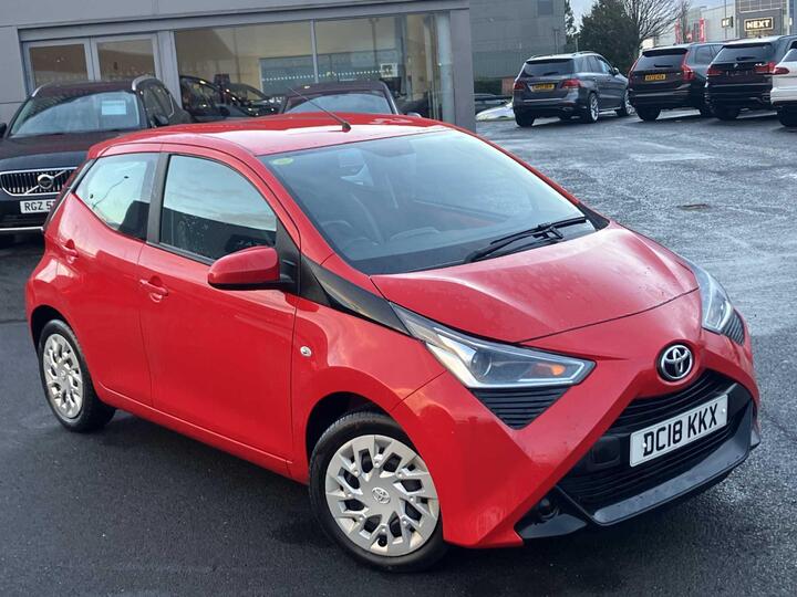 Toyota Aygo 1.0 VVT-i X-play Euro 6 5dr