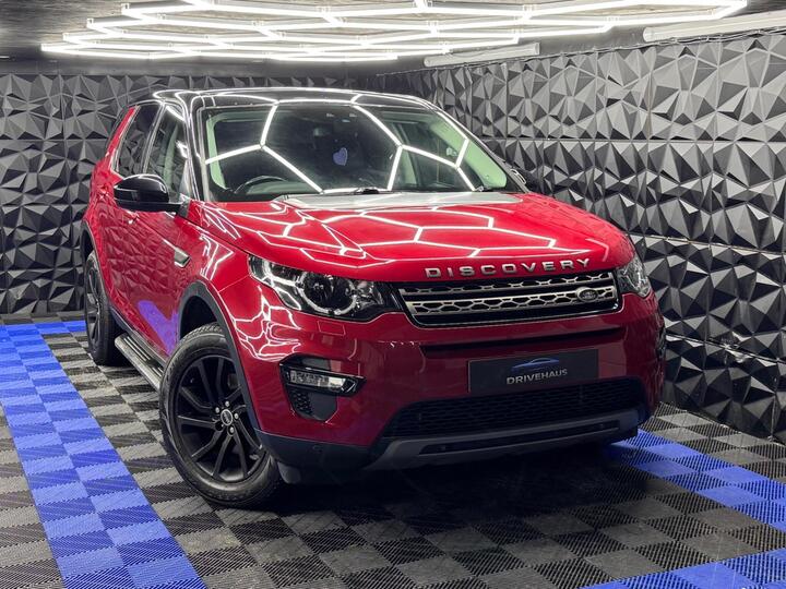 Land Rover Discovery Sport 2.0 TD4 SE Tech Auto 4WD Euro 6 (s/s) 5dr Land Rover Discovery Sport 2.0 TD4 SE Tech Auto 4WD Euro 6 (s/s) 5dr